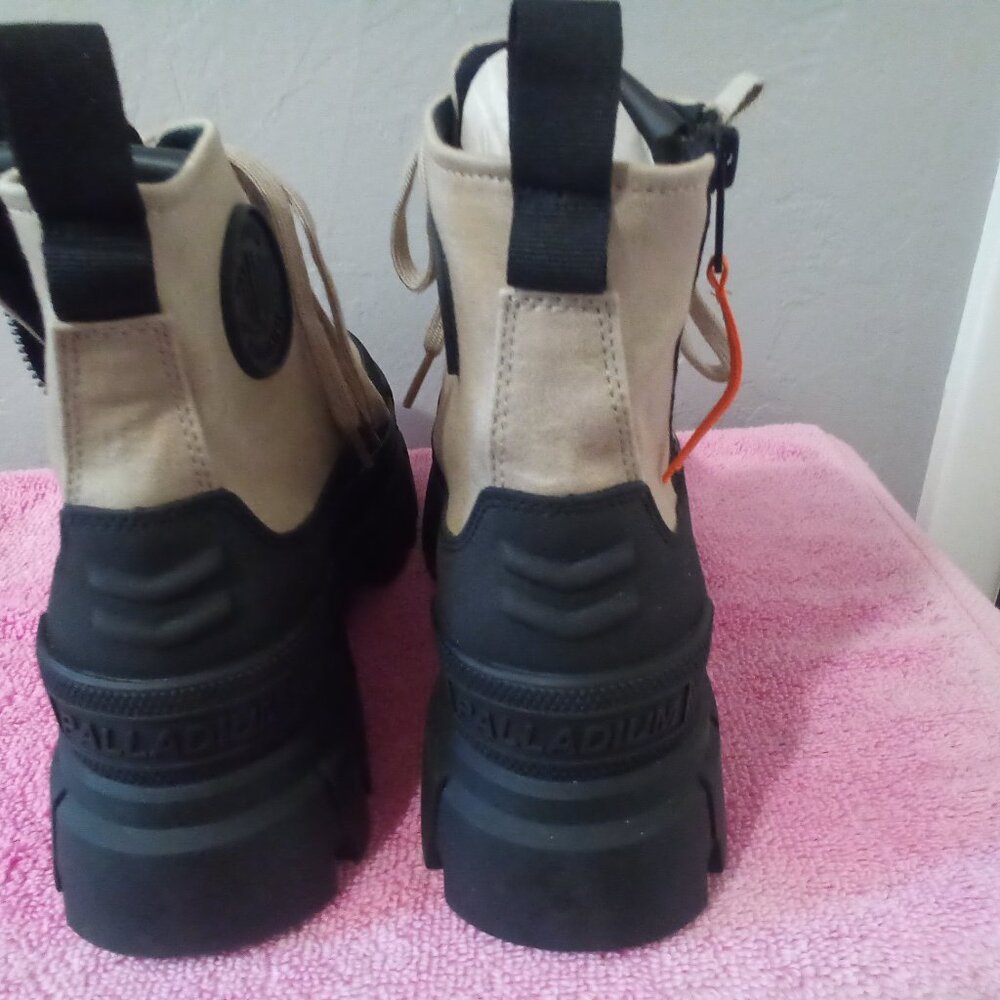 Palladium Boots - Picture 7 of 10
